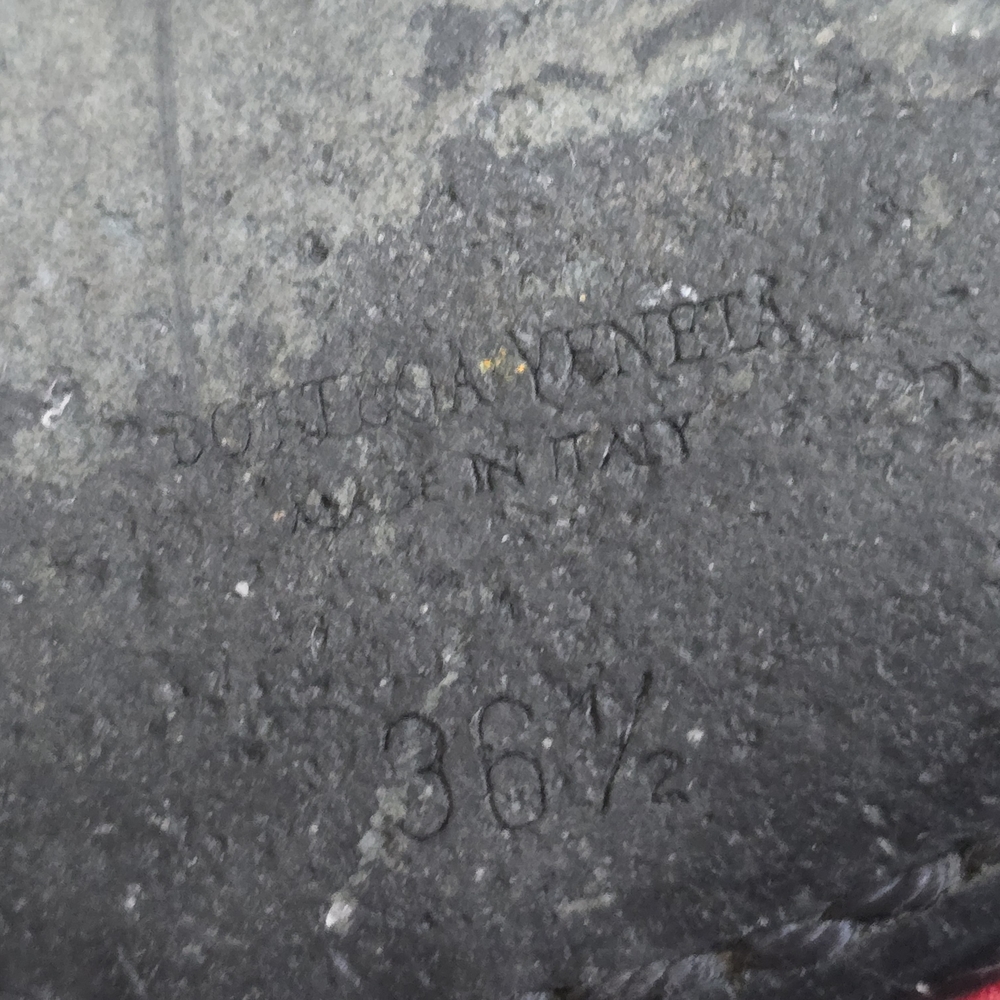 Bottega Veneta Women's Red Leather - Picture 9 of 10